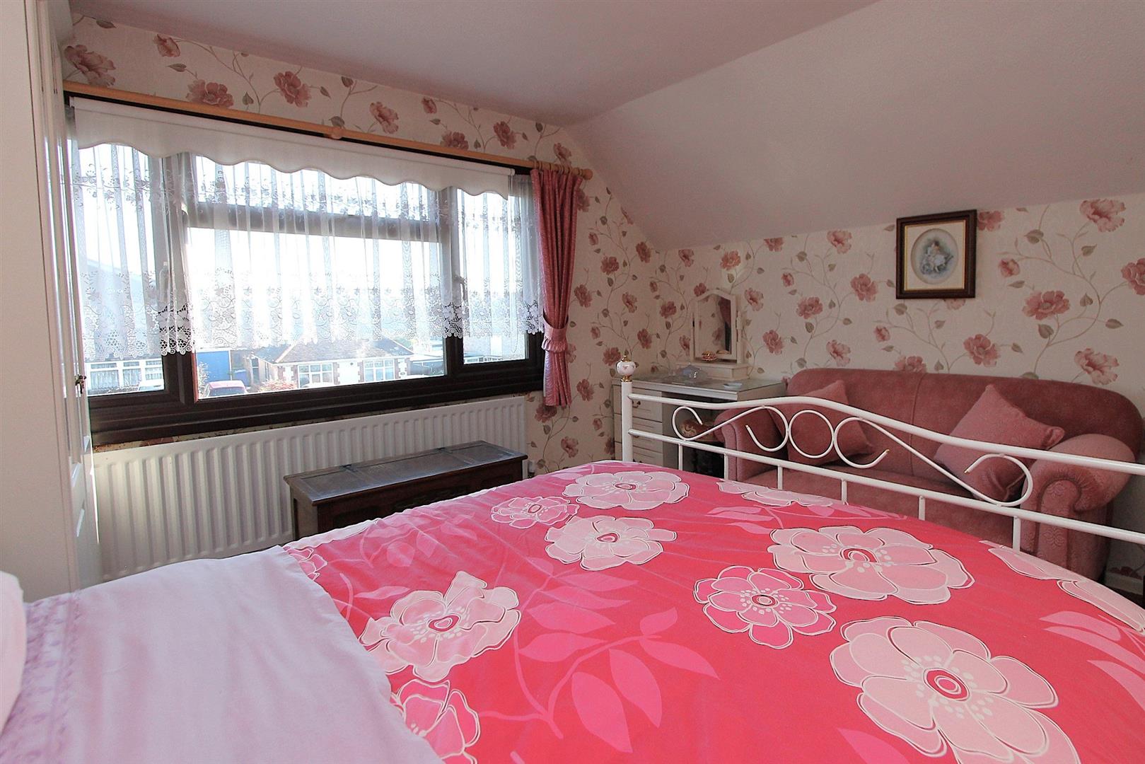 Commonside, Brierley Hill